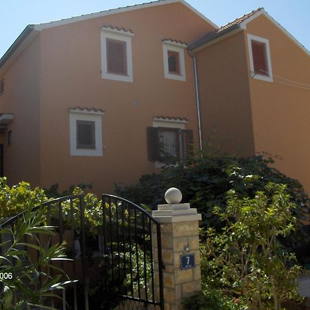 Apartments Beba Mali Losinj Exterior photo