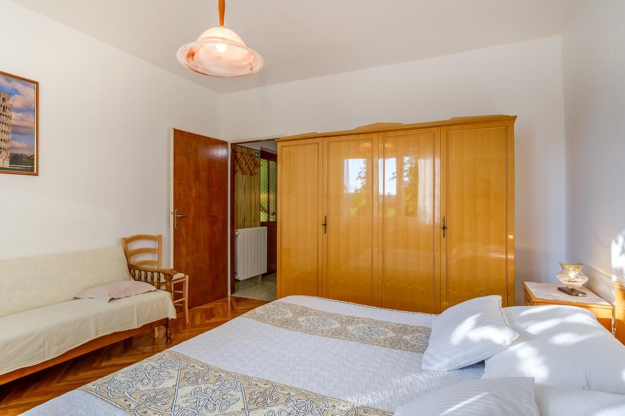 Apartments Beba Mali Losinj Exterior photo