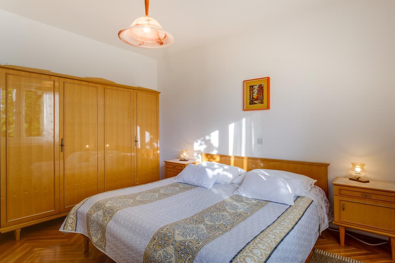 Apartments Beba Mali Losinj Exterior photo